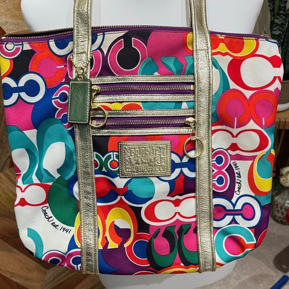 Coach Certified Authentic Multicolor Signature Tote with Gold Leather Straps - Picture 3 of 14